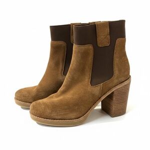 Design Lab Lord & Taylor Tan Suede Heeled Boots